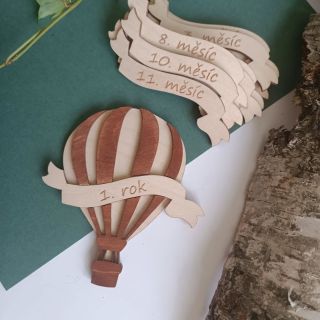 #drevo #gravirovani #deti #milniky #narozeni #balon #miminka